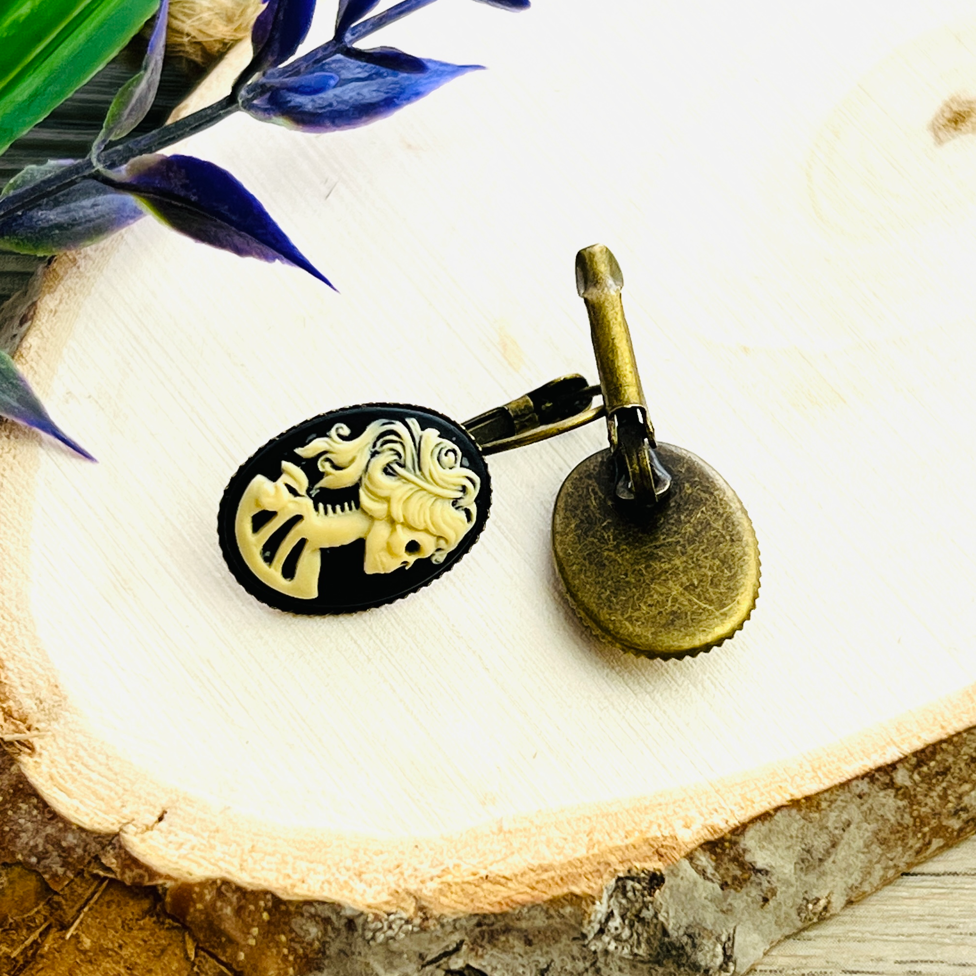 Gothic Lolita lady skeleton came earrings