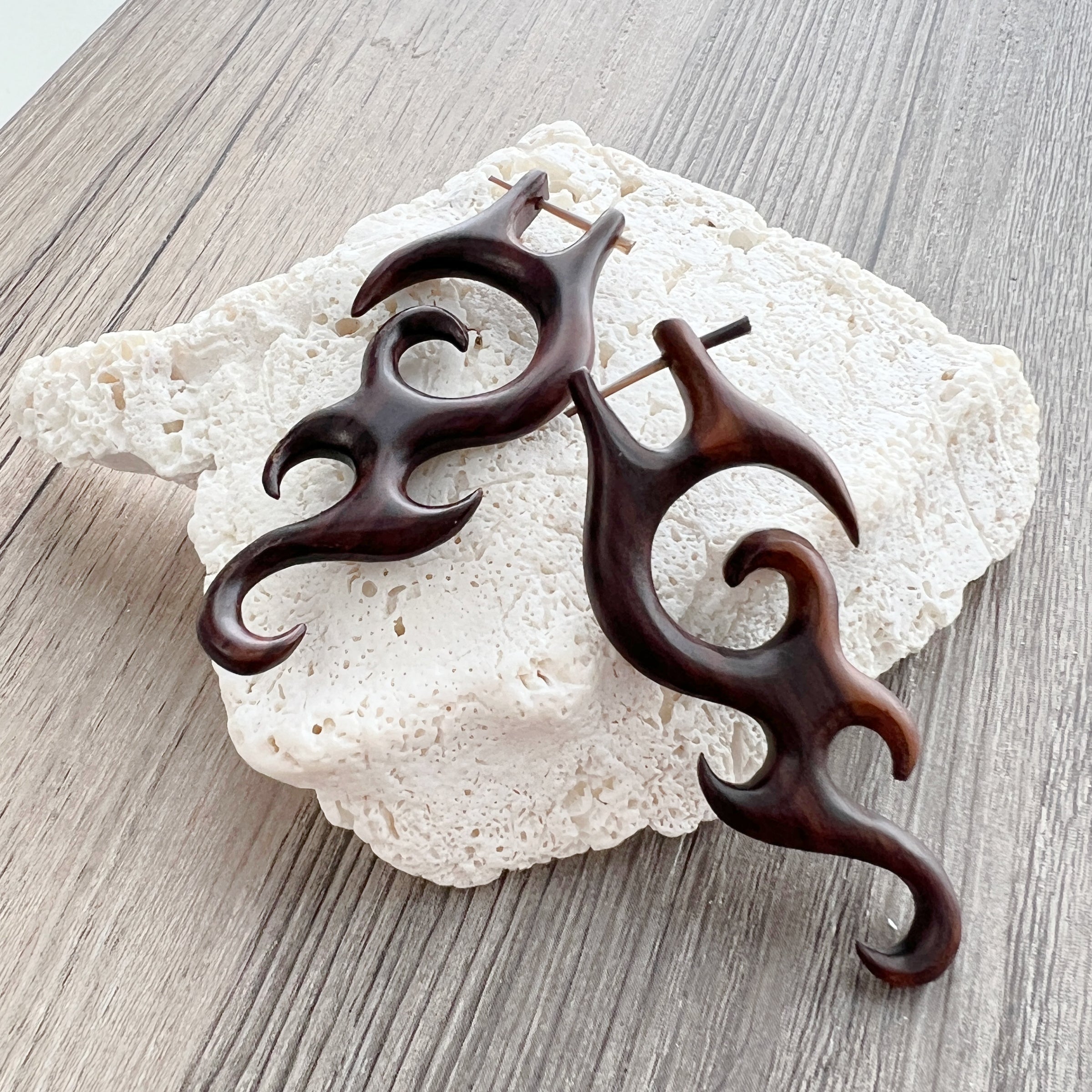 Tribal Organic Wooden Cool Stud edgy Earrings Fake Gauges bohemian