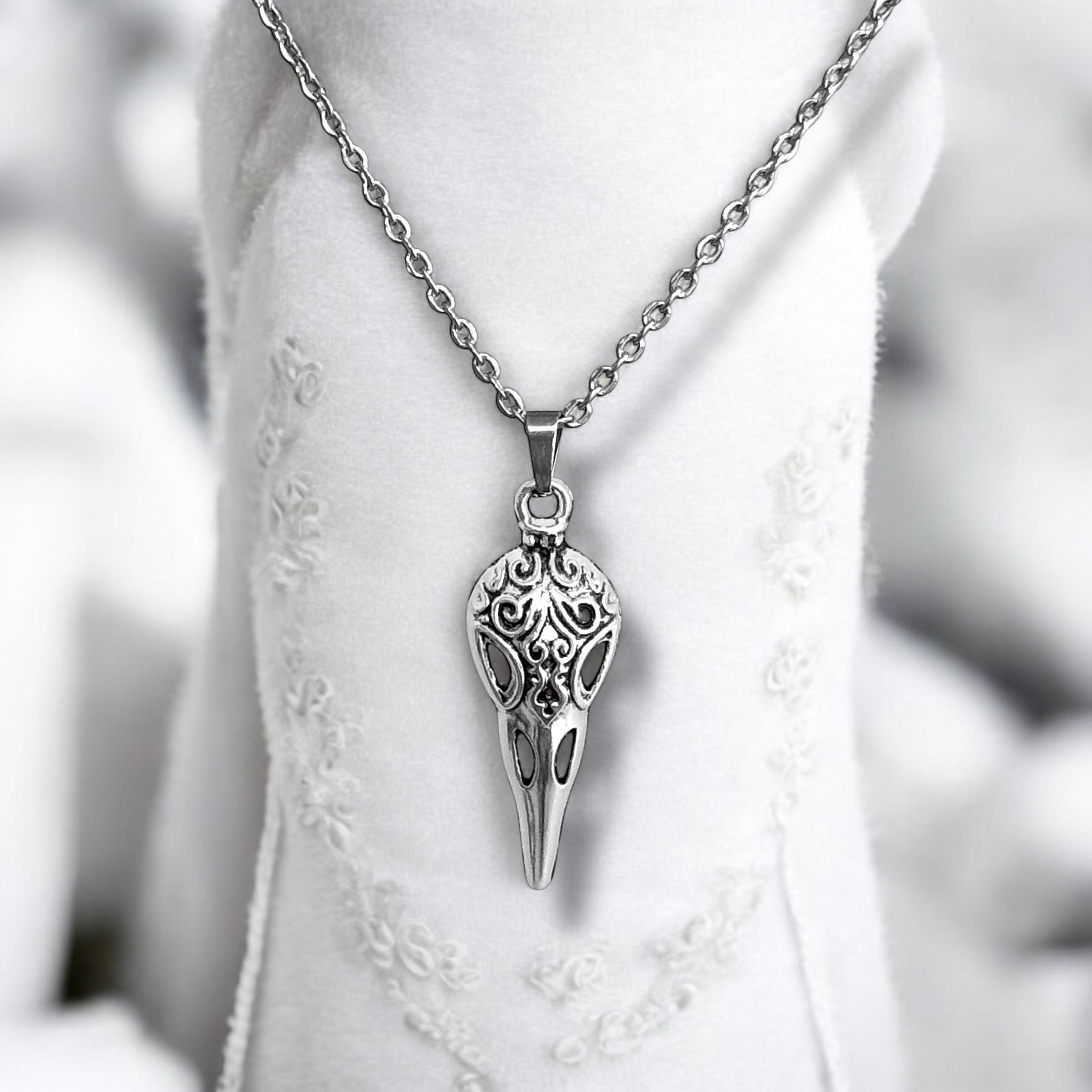 Bird skull necklace stainless steel