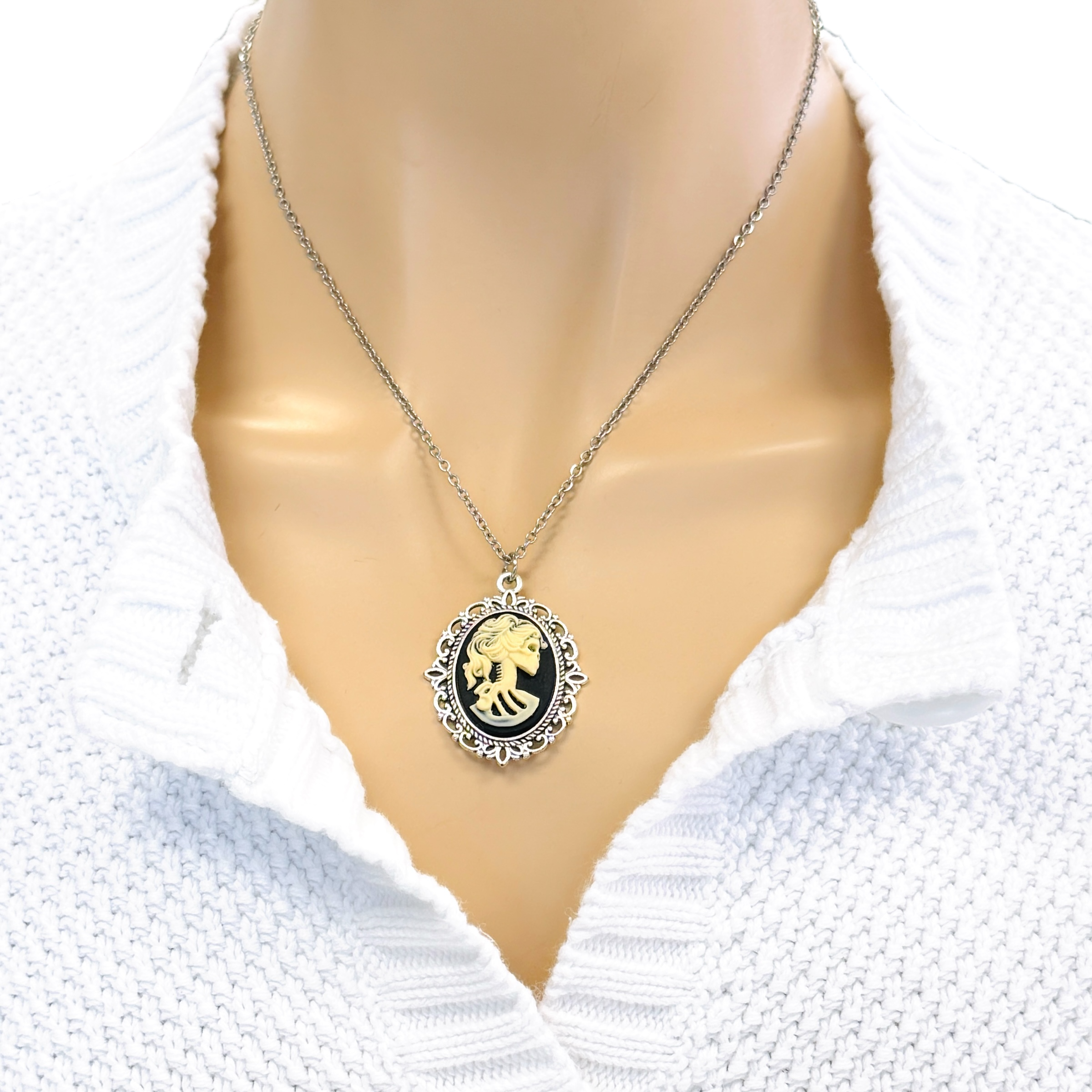 Gothic Lolita cameo pendant necklace crow skeleton black cat